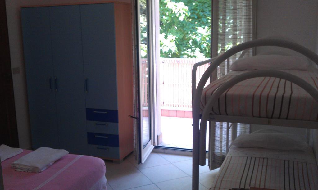 Hotel Edelweiss Cervia Quarto foto