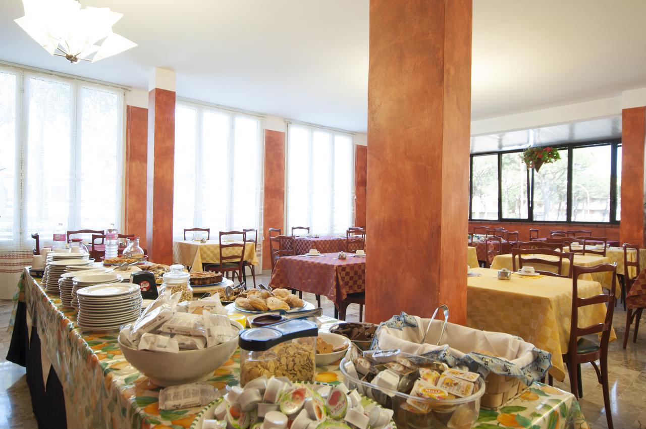Hotel Edelweiss Cervia Exterior foto